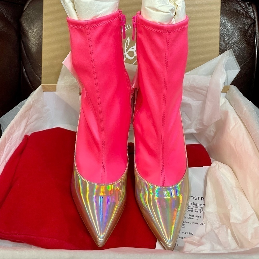 Christian Louboutin Jessie Bootie Joli 100mm, Holo patent speccio Slvr Lthr EU37 - Picture 11 of 12